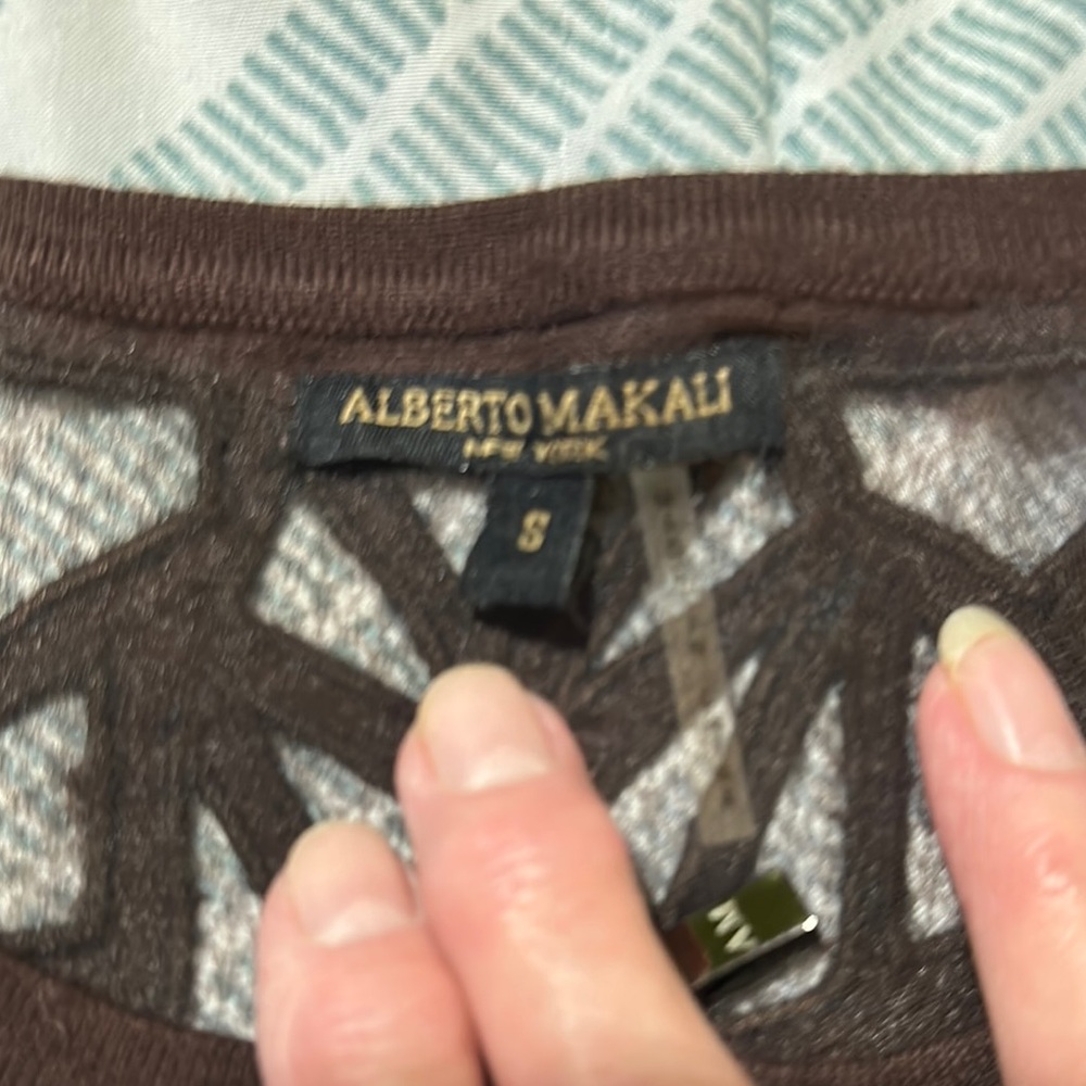 Alberto Makali Brown Top